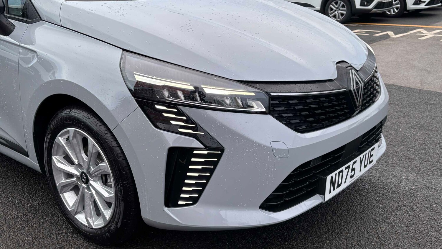 Used Renault Clio 2025 for sale - 77860806: Photo 8