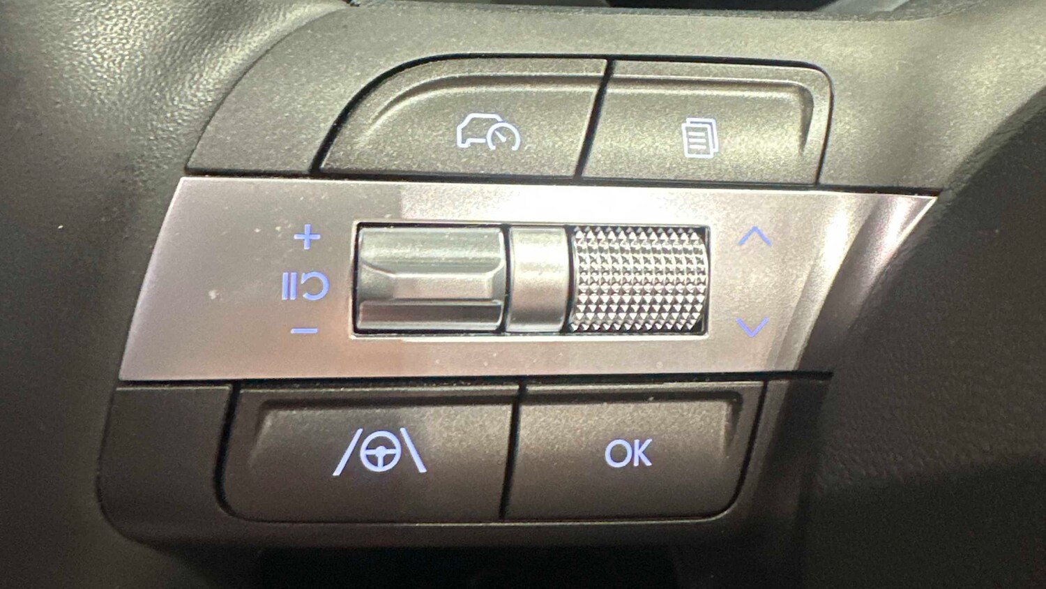 Used Hyundai KONA 2024 for sale - 77858278: Photo 16