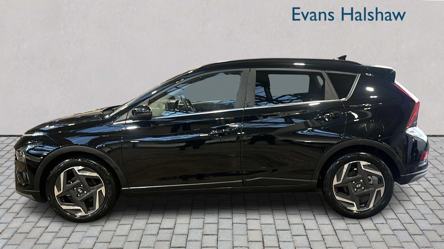 Used Hyundai BAYON for sale - 77860781: Photo 3