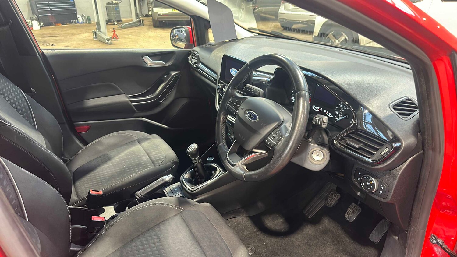 Used Ford Fiesta 2017 for sale - 77857559: Photo 8