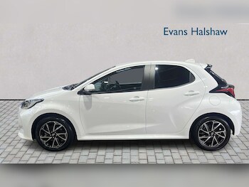 Used Toyota Yaris 2023 for sale - 78812640: Photo