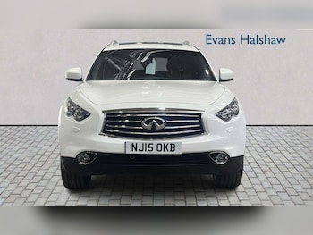Used Infiniti QX70 2015 for sale - 79002310: Photo