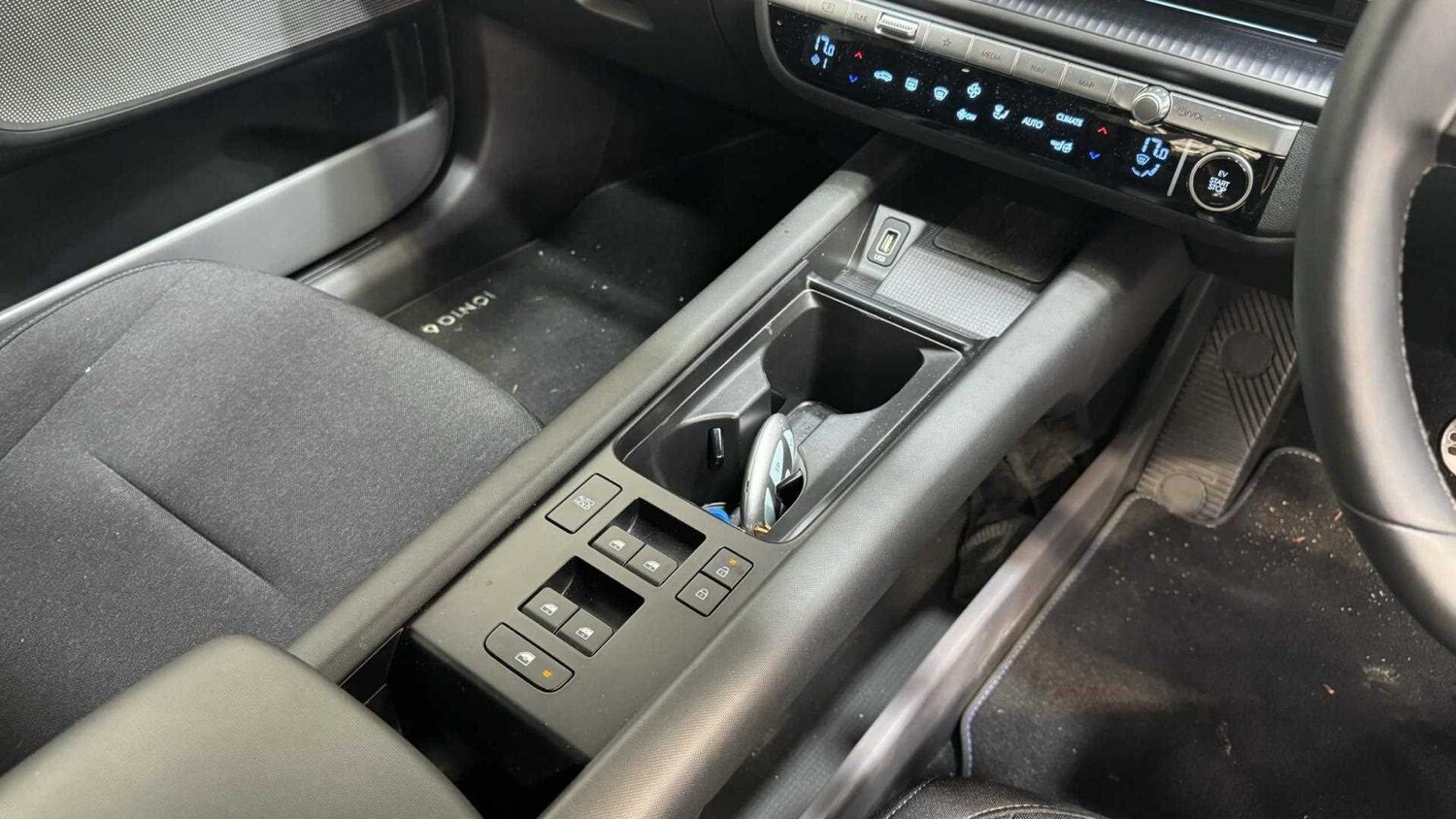 Used Hyundai IONIQ 6 2024 for sale - 77857403: Photo 20