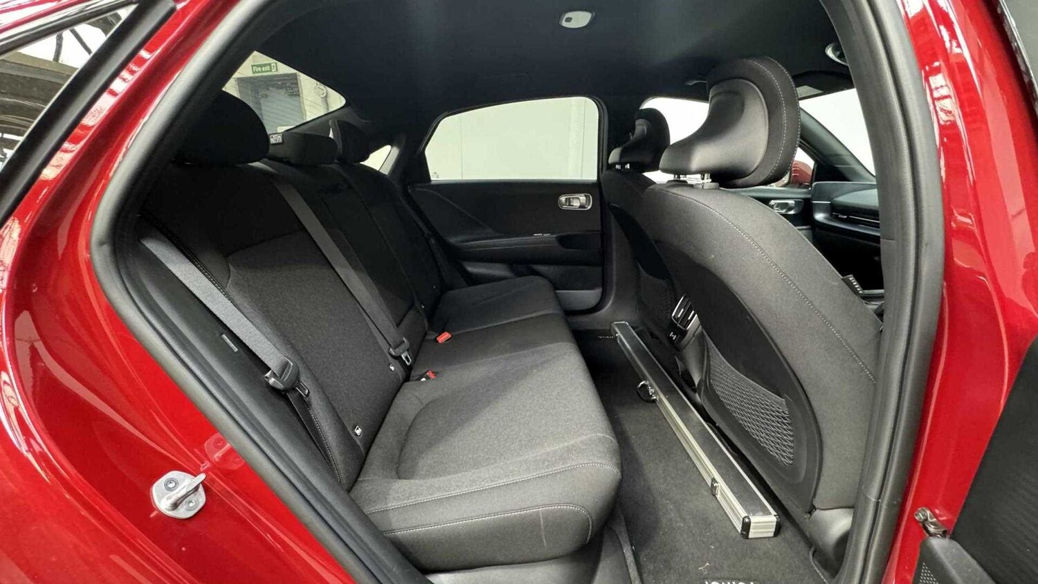 Used Hyundai IONIQ 6 2024 for sale - 77857403: Photo 28