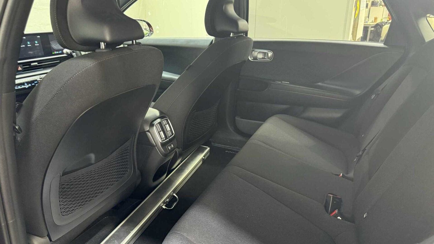 Used Hyundai IONIQ 6 2024 for sale - 77857403: Photo 31