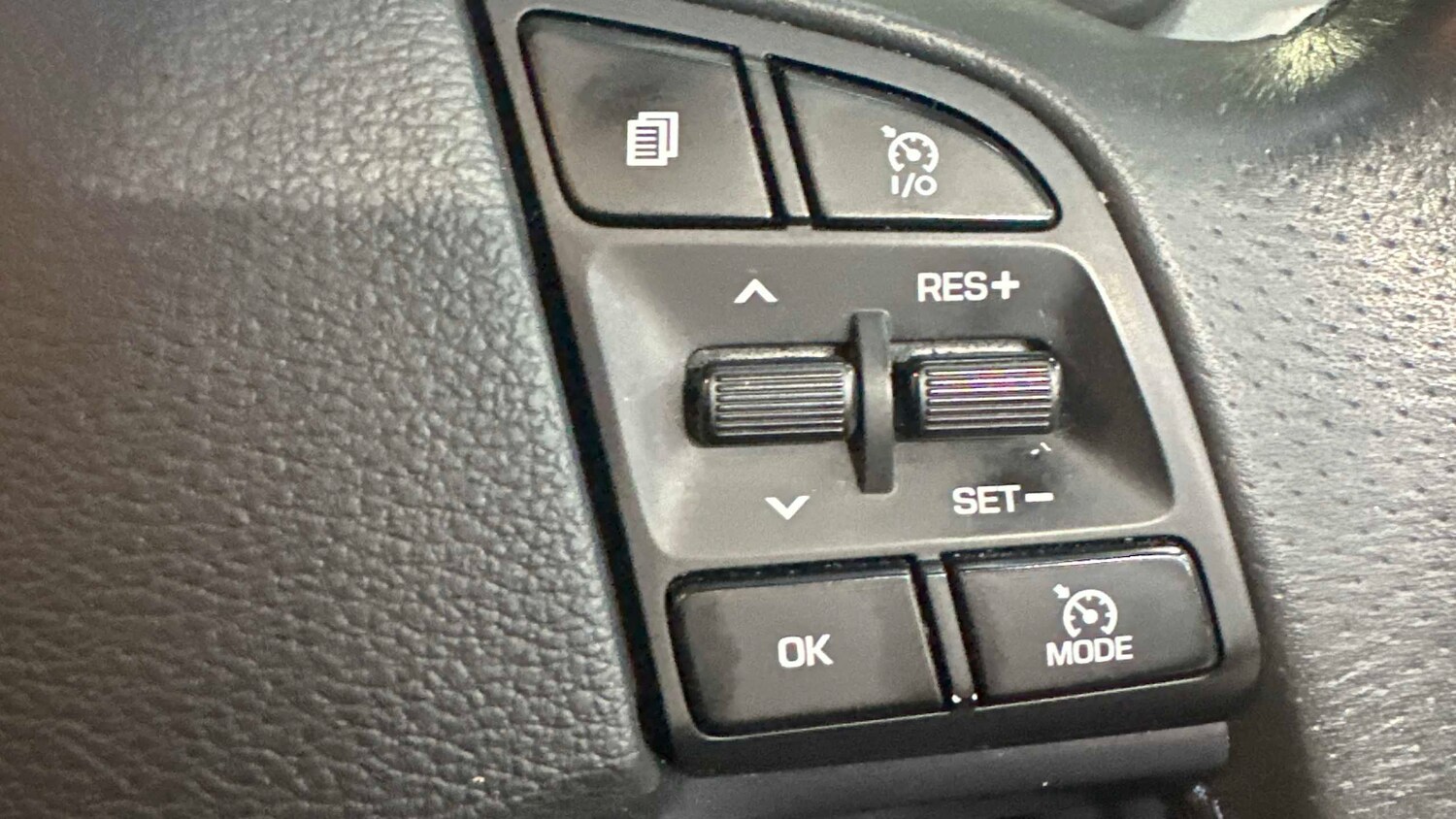 Used Hyundai TUCSON for sale - 77861502: Photo 16