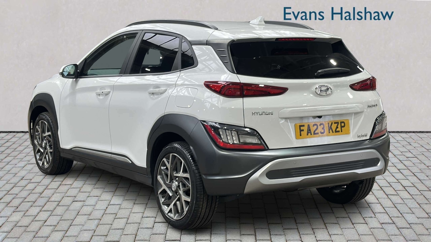 Used Hyundai KONA 2023 for sale - 78187830: Photo 2