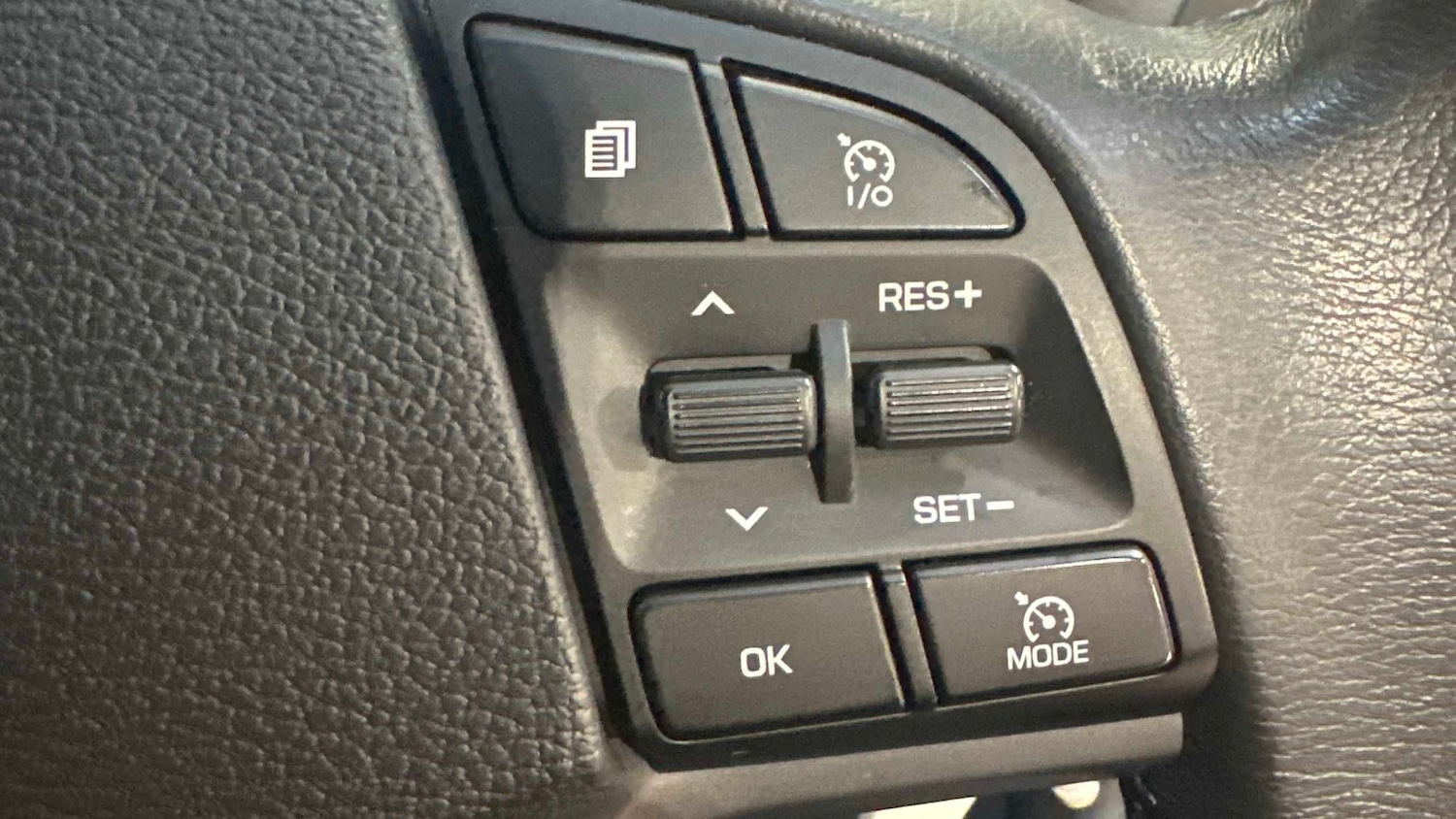 Used Hyundai TUCSON for sale - 77860868: Photo 16