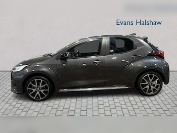 Used Toyota Yaris 2022 for sale - 78893375: Photo