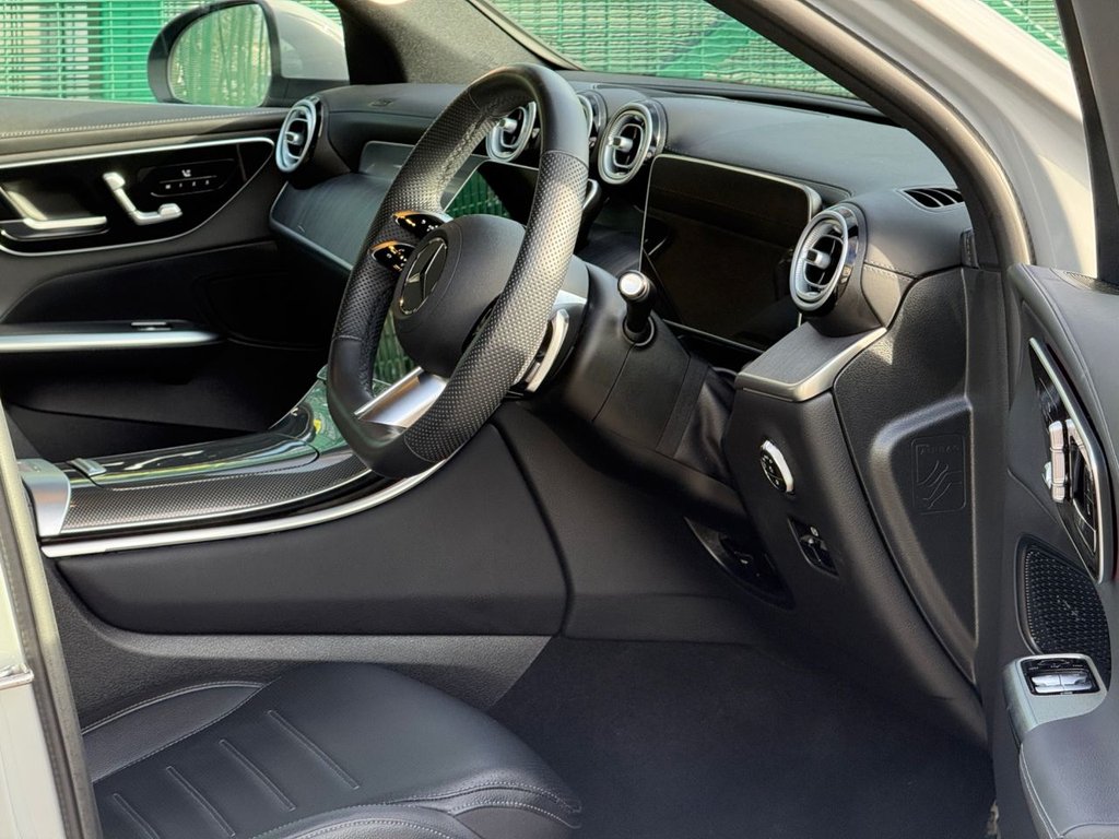 Used Mercedes-Benz GLC 2024 for sale - 77621773: Photo 2