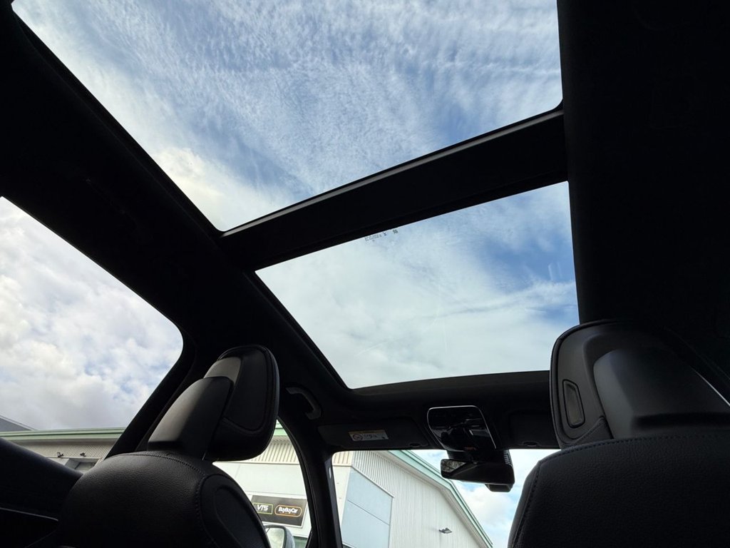 Used Mercedes-Benz GLC 2024 for sale - 77621773: Photo 30