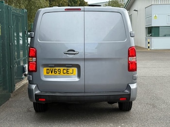 Used Vauxhall Vivaro 2019 for sale - 76010424: Photo