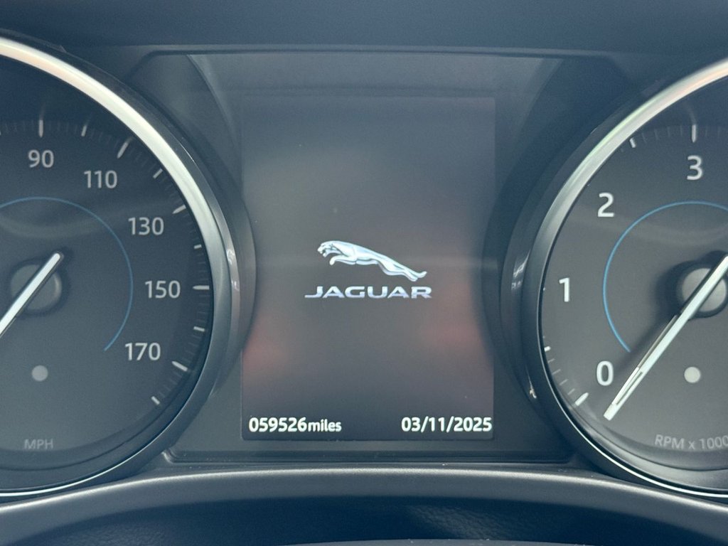 Used Jaguar F-Pace 2018 for sale - 76454594: Photo 28