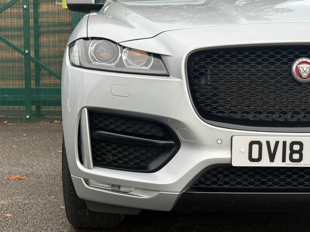 Used Jaguar F-Pace 2018 for sale - 76454594: Photo 9