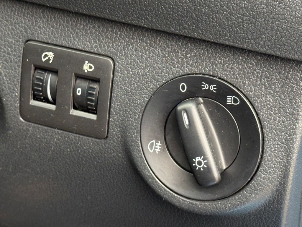 Used Volkswagen Caddy Maxi 2015 for sale - 76672544: Photo 27