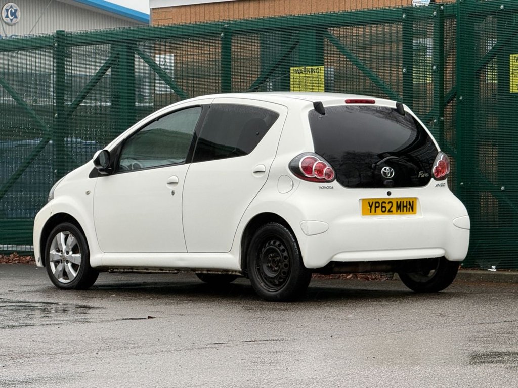 Used Toyota AYGO 2012 for sale - 77464277: Photo 6