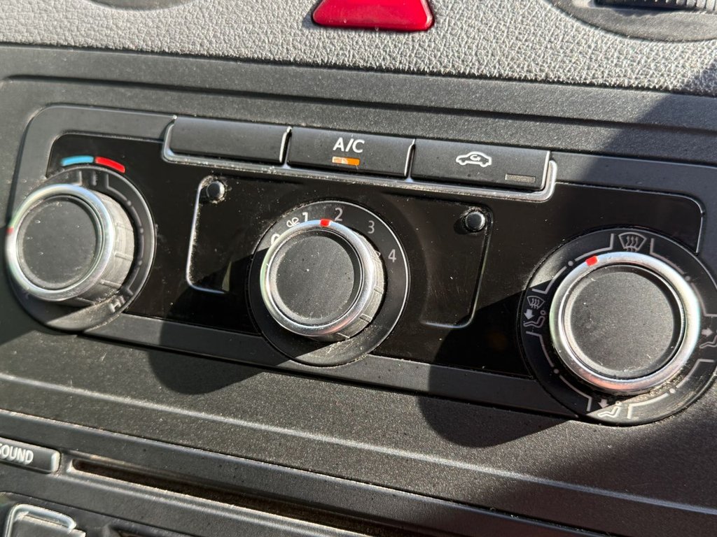 Used Volkswagen Caddy 2014 for sale - 76092721: Photo 12