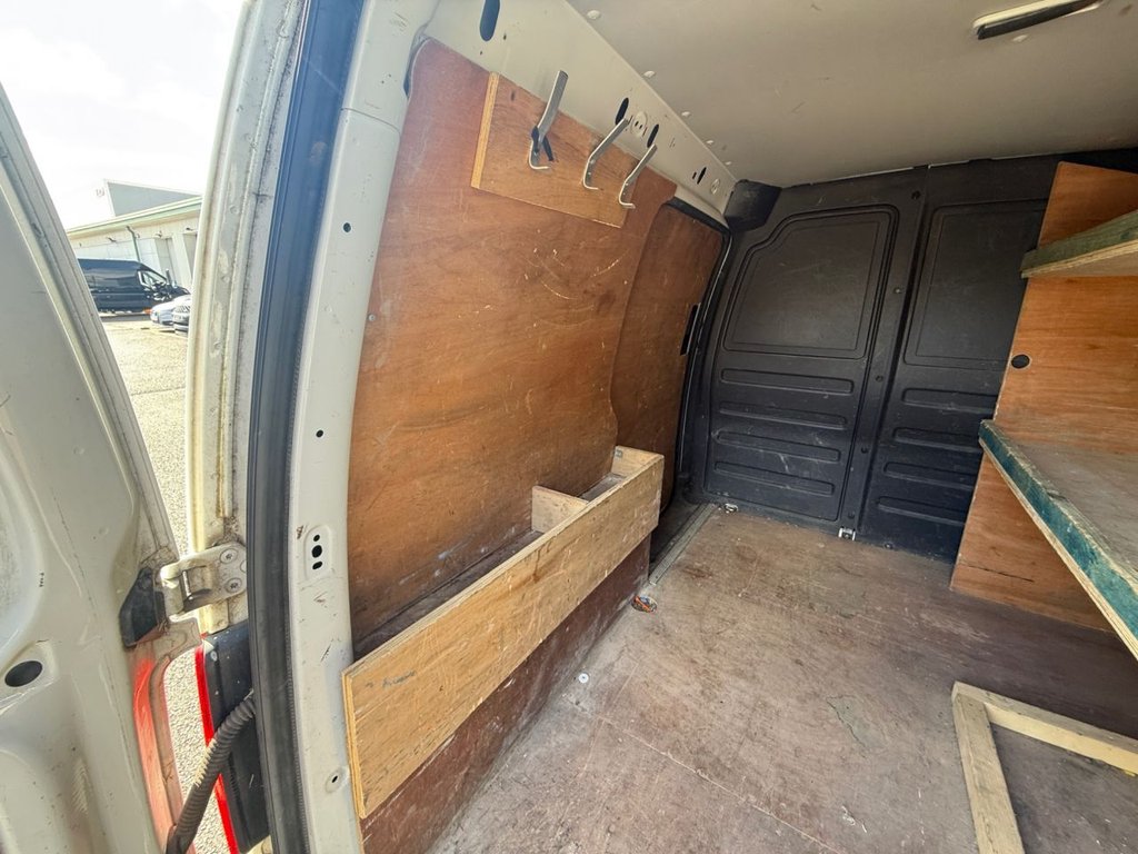 Used Volkswagen Caddy 2014 for sale - 76092721: Photo 14