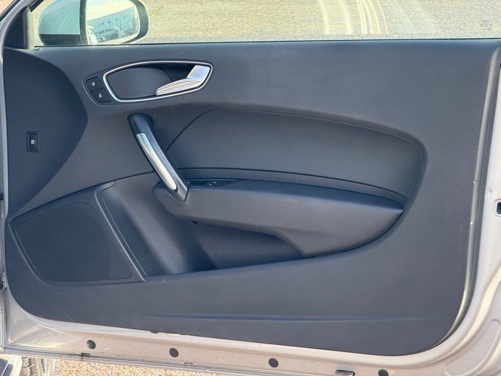 Used Audi A1 2014 for sale - 76698717: Photo 21