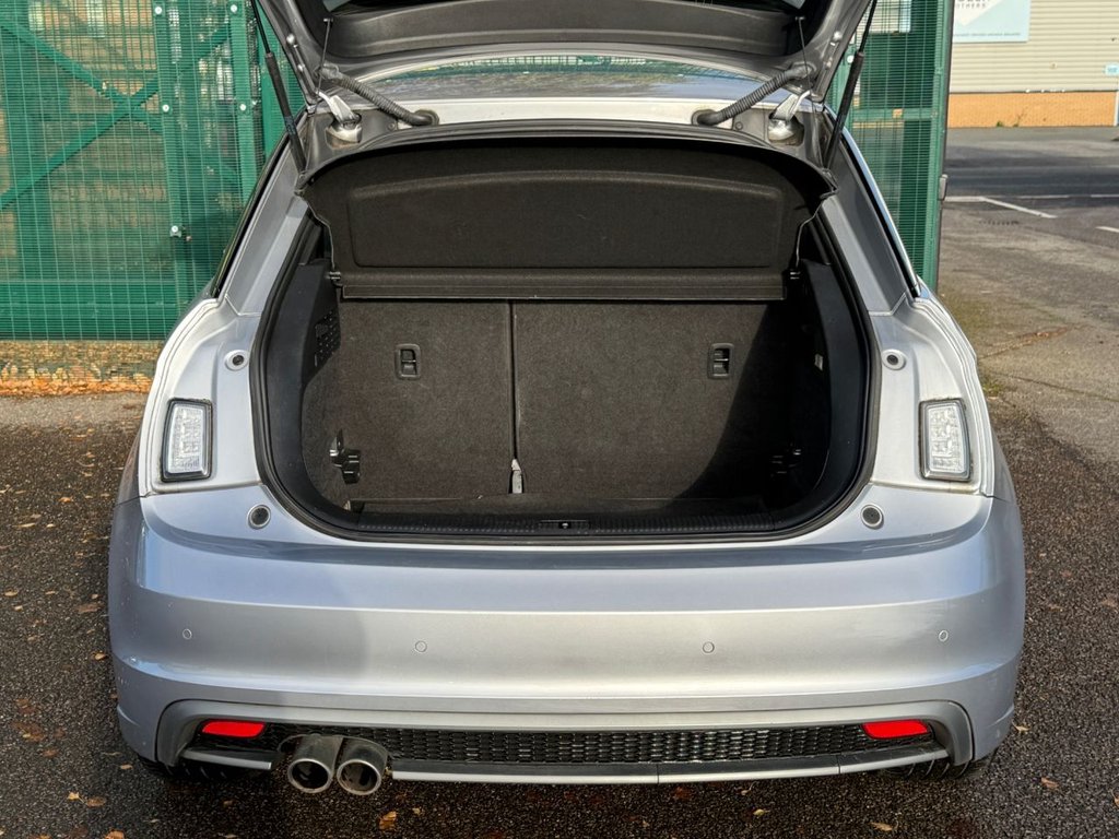 Used Audi A1 2014 for sale - 76698717: Photo 8