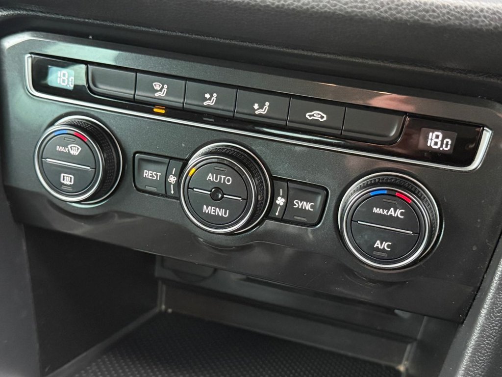 Used Volkswagen Tiguan 2017 for sale - 76950702: Photo 22