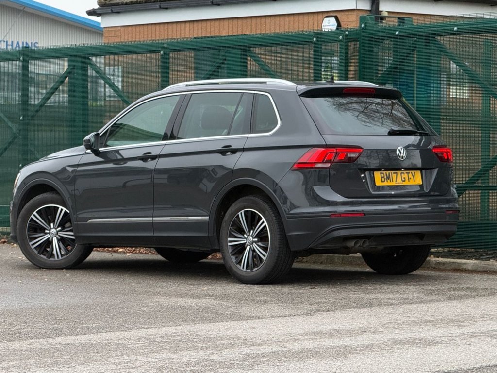 Used Volkswagen Tiguan 2017 for sale - 76950702: Photo 4