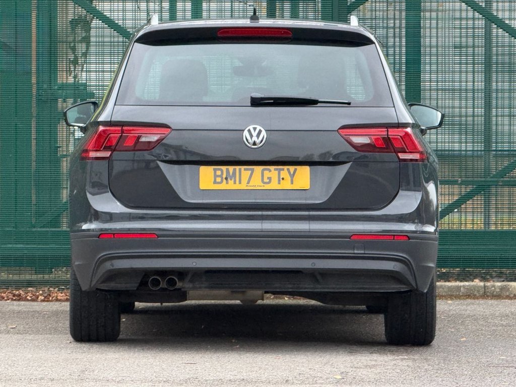 Used Volkswagen Tiguan 2017 for sale - 76950702: Photo 8