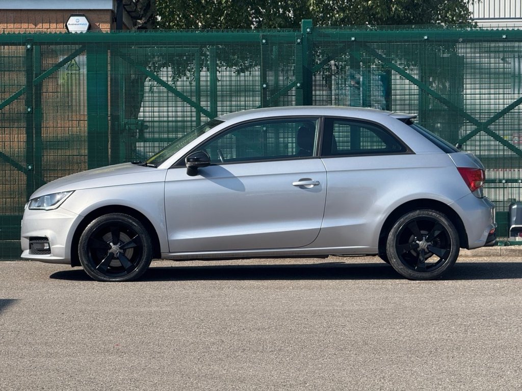 Used Audi A1 2015 for sale - 76118494: Photo 5