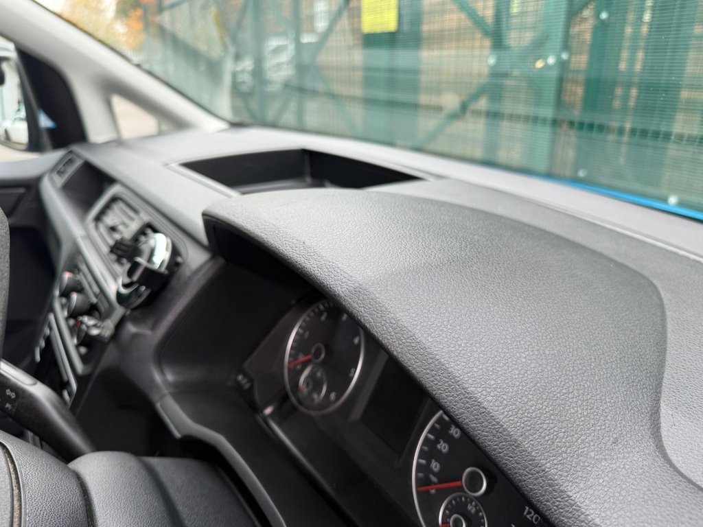 Used Volkswagen Caddy Maxi 2016 for sale - 76280024: Photo 23