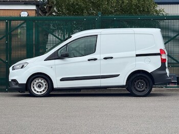 Used Ford Transit Courier 2020 for sale - 75135493: Photo