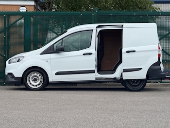 Used Ford Transit Courier 2020 for sale - 75135493: Photo