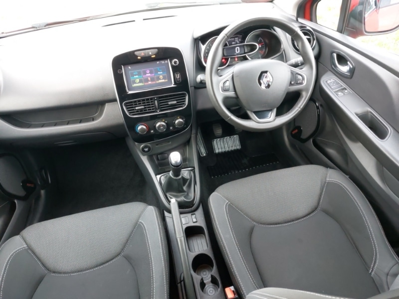 Used Renault Clio 2018 for sale - 76464919: Photo 10
