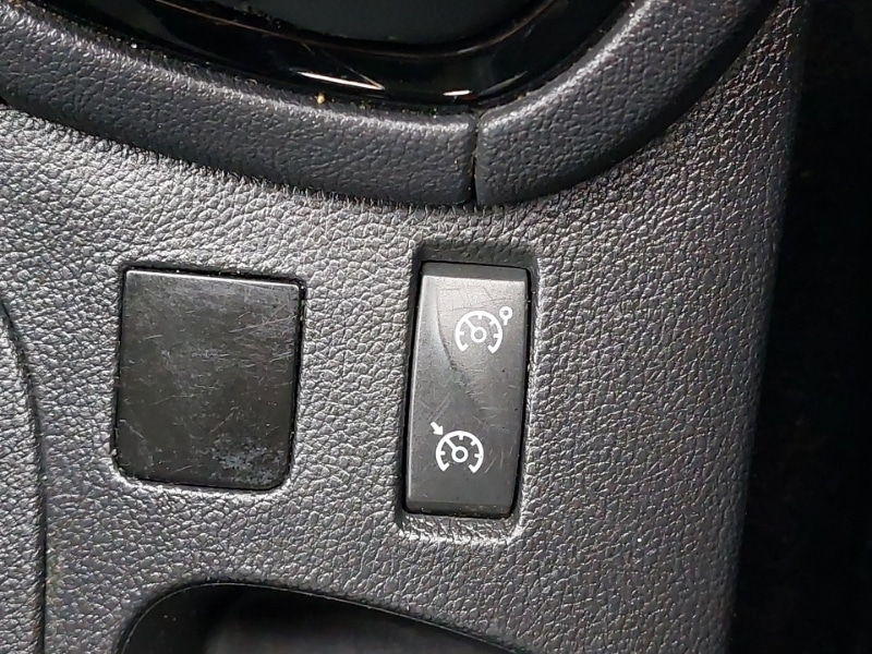 Used Renault Clio 2018 for sale - 76464919: Photo 18