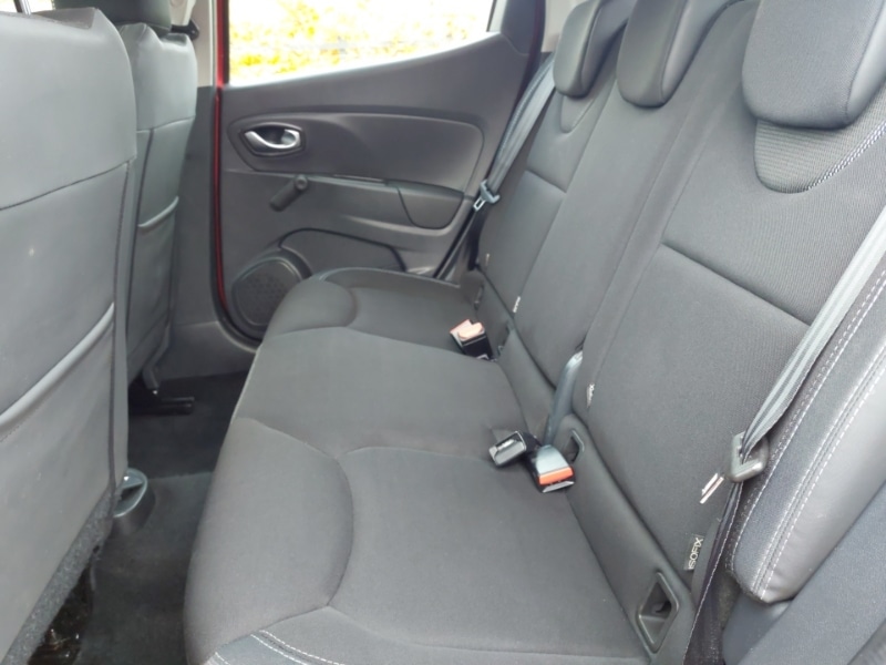 Used Renault Clio 2018 for sale - 76464919: Photo 6