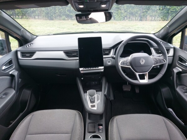 Used Renault Other 2024 for sale - 76208236: Photo 2