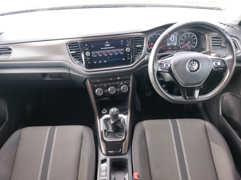 Used Volkswagen T-Roc 2019 for sale - 76737224: Photo 2