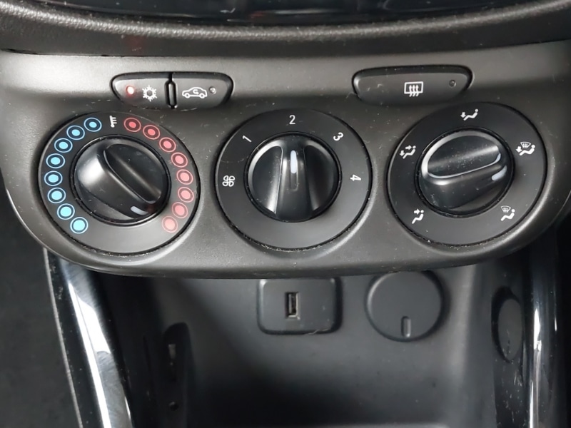 Used Vauxhall ADAM 2018 for sale - 77385797: Photo 17