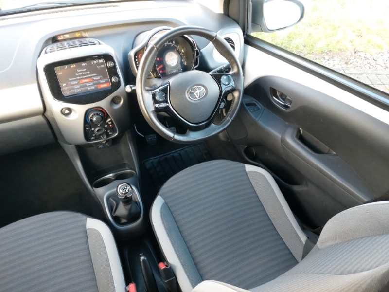 Used Toyota AYGO 2018 for sale - 77168809: Photo 10