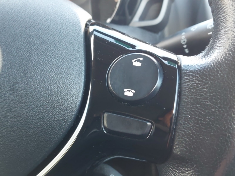 Used Toyota AYGO 2018 for sale - 77168809: Photo 12