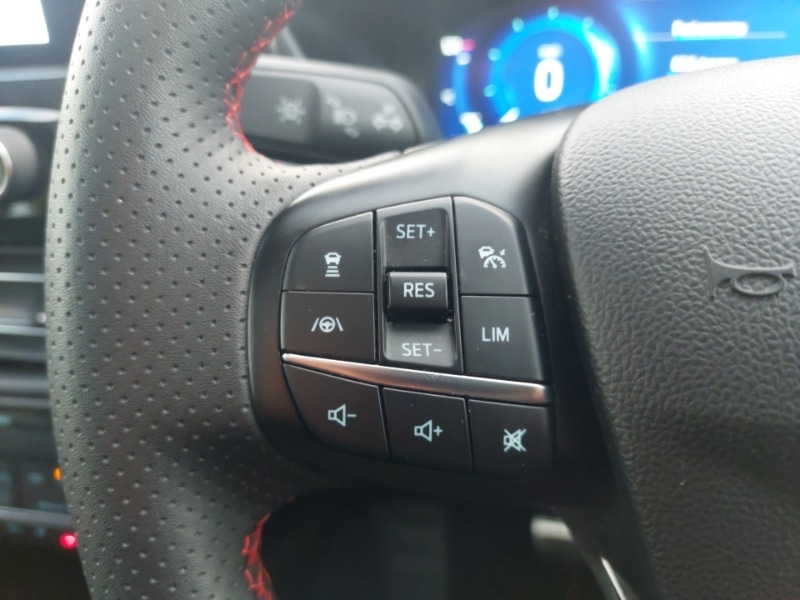 Used Ford Kuga 2021 for sale - 76704808: Photo 16