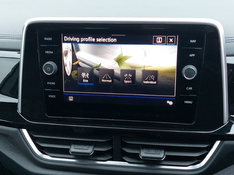 Used Volkswagen T-Roc 2022 for sale - 77491674: Photo 18