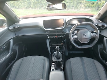 Used Peugeot 2008 2023 for sale - 76556242: Photo