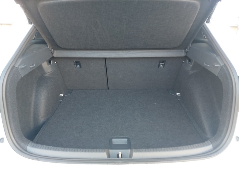 Used Volkswagen Taigo 2023 for sale - 77424286: Photo 8