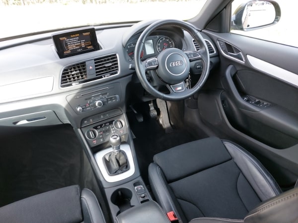 Used Audi Q3 2015 for sale - 76238052: Photo 10