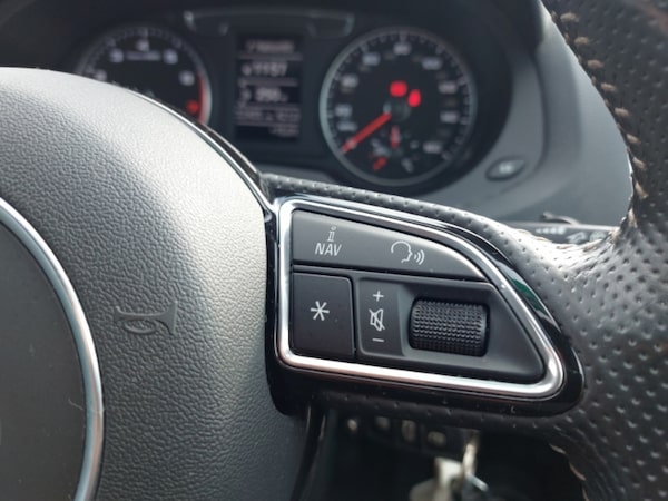 Used Audi Q3 2015 for sale - 76238052: Photo 12