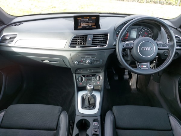 Used Audi Q3 2015 for sale - 76238052: Photo 2