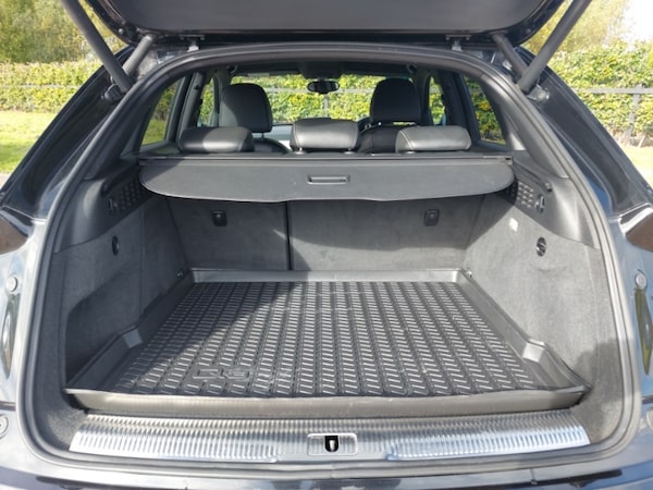Used Audi Q3 2015 for sale - 76238052: Photo 8