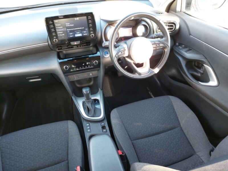 Used Toyota Yaris Cross 2022 for sale - 77690085: Photo 10