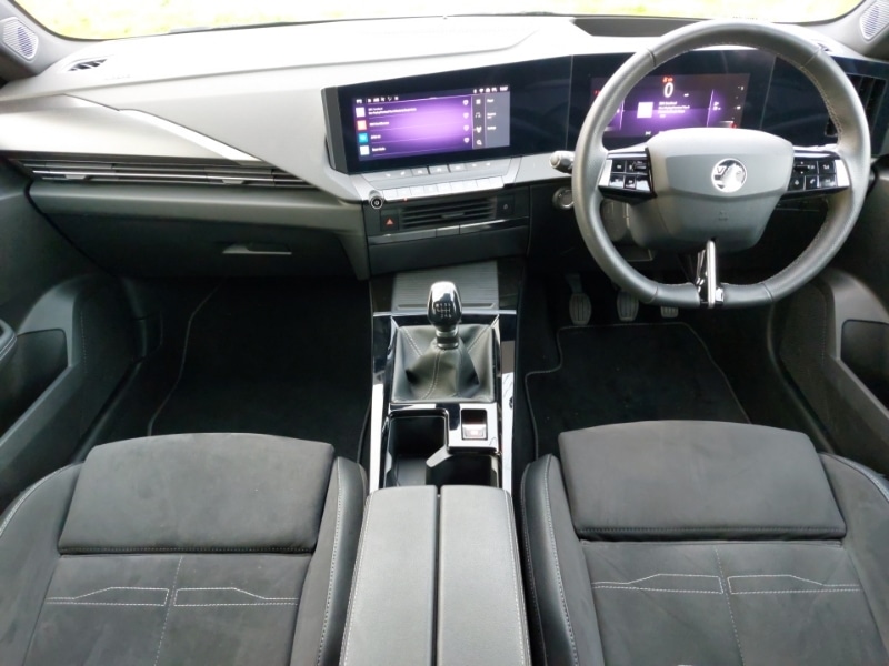 Used Vauxhall Astra 2024 for sale - 76951844: Photo 2