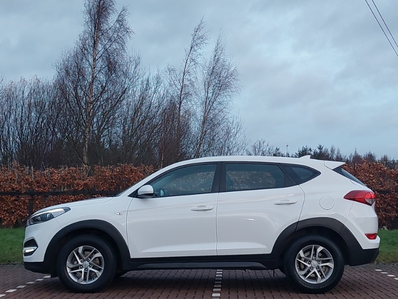 Used Hyundai TUCSON 2017 for sale - 76906520: Photo 4